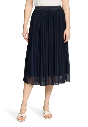 BETTY-BARCLA_261_8345_261-94821998