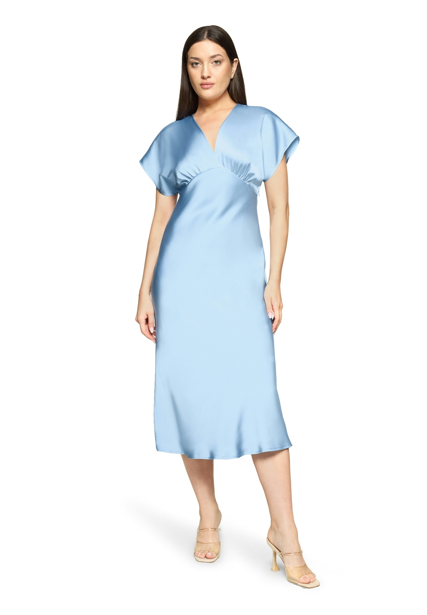 V-by-Vera-Mo_261_8372_261-36314262