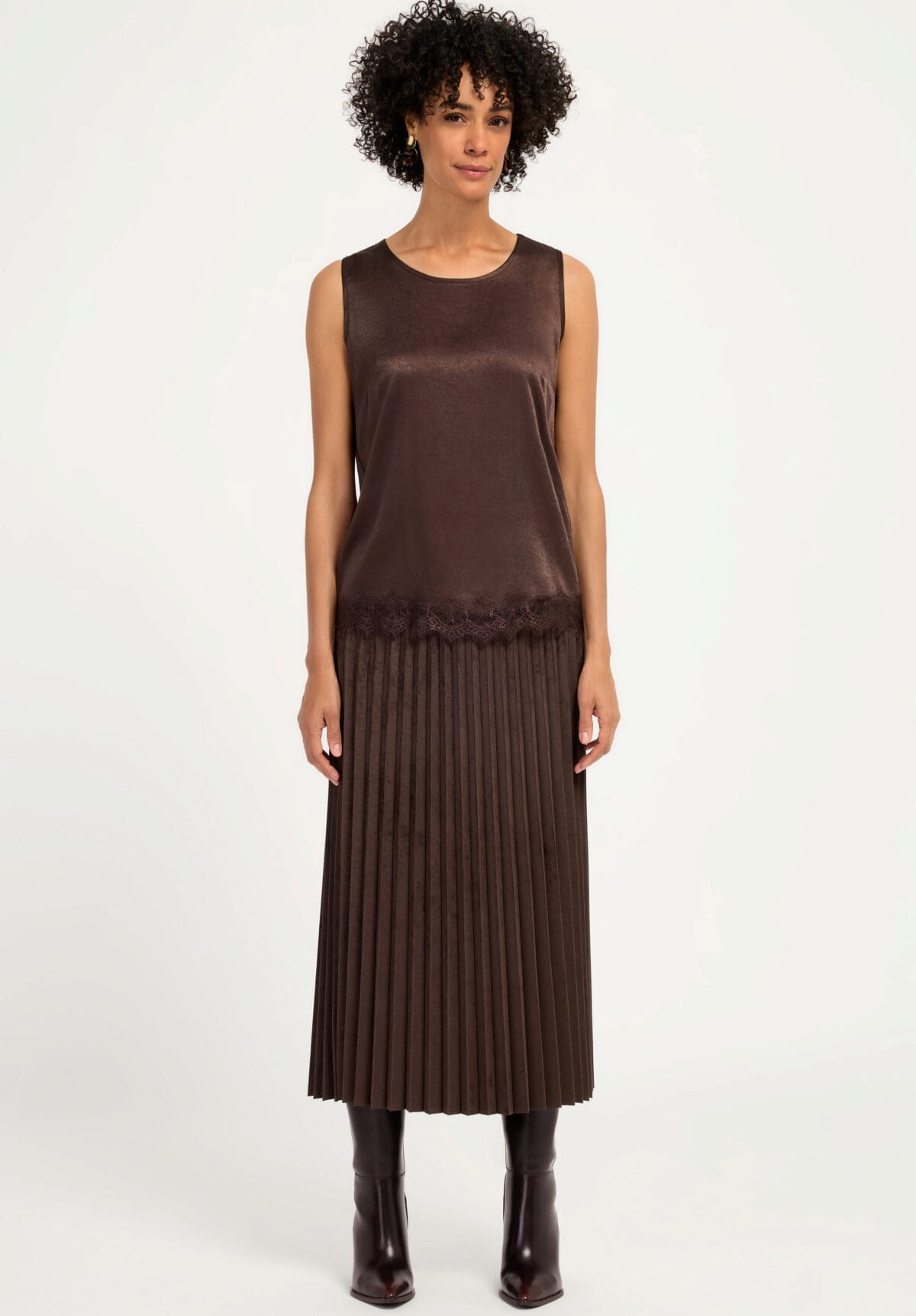 ТОП BIANCA прямой силуэт с кружевной отделкой