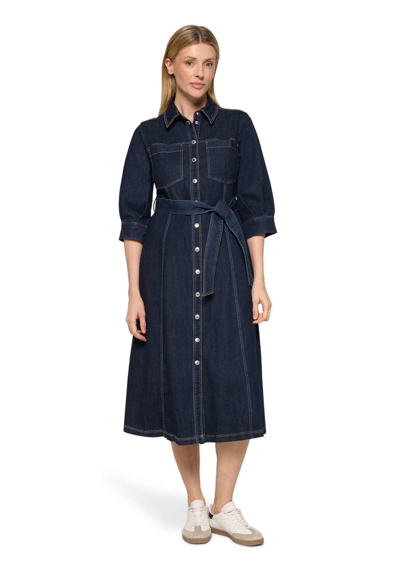 BETTY-BARCLA_261_8620_261-18131831